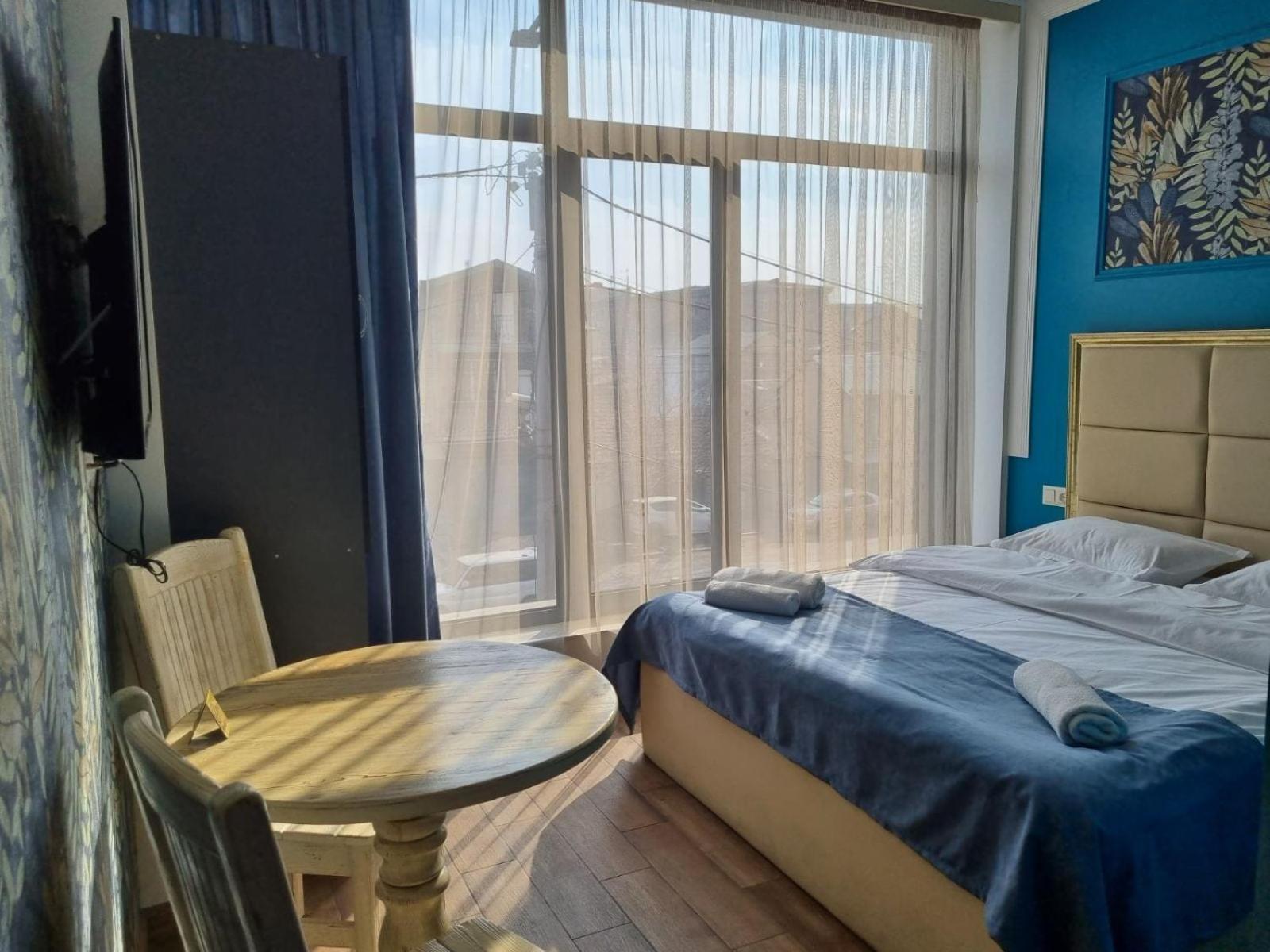 Days Hotel Erywań Zewnętrze zdjęcie